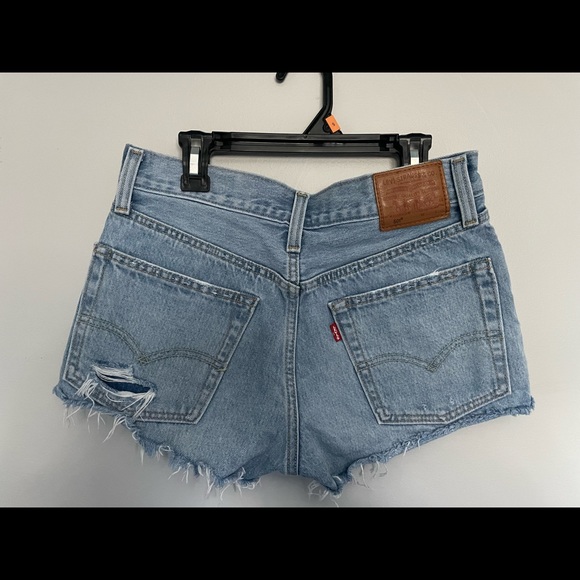 LEVIS 501 shorts - W24 - Picture 1 of 3